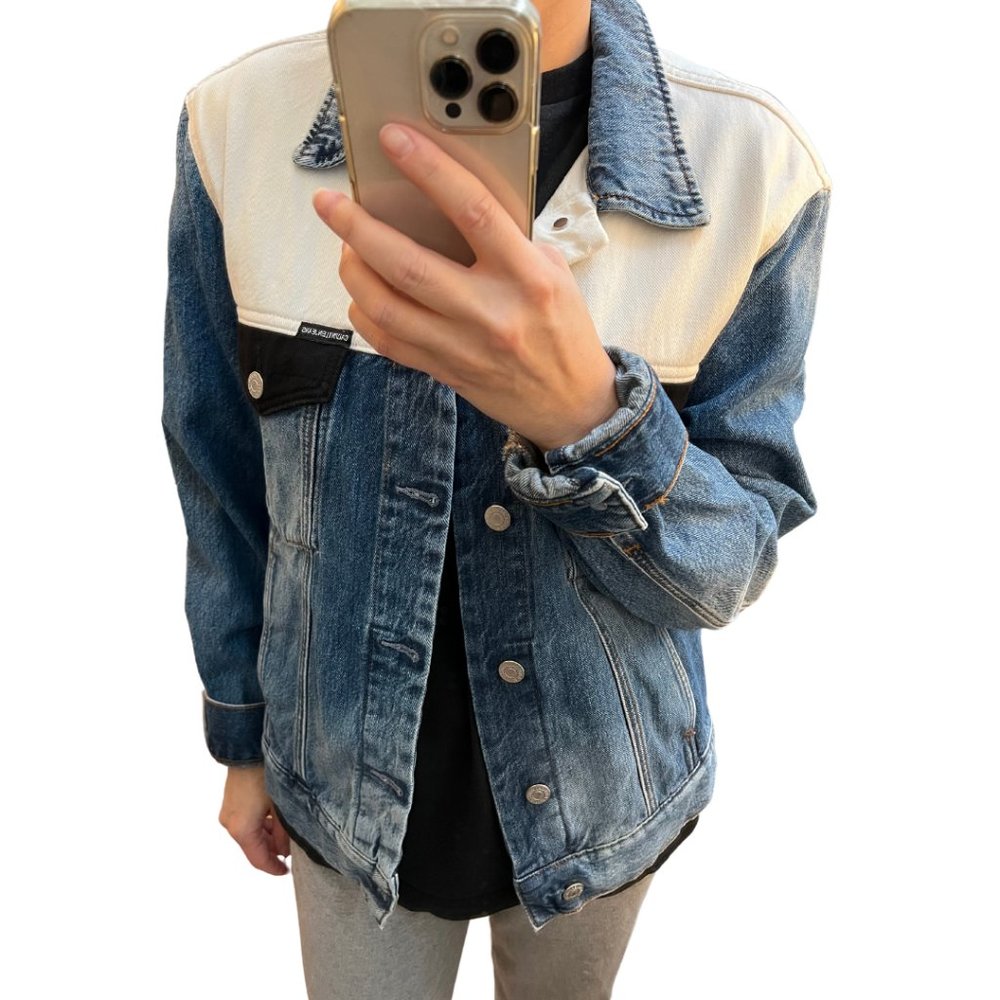 Calvin Klein Jeans Colorblock Denim Trucker